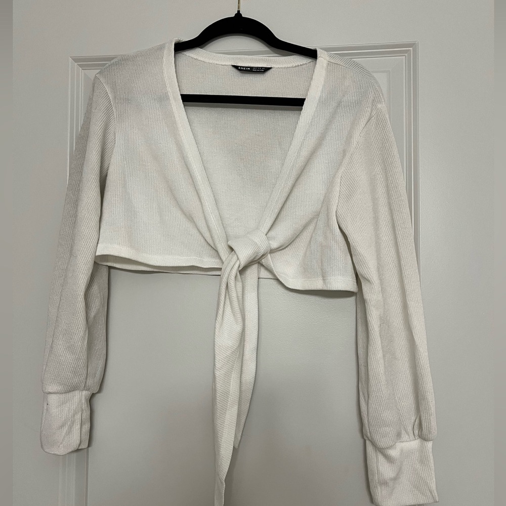 Cropped tie top